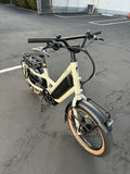 2023 Specialized Globe Haul ST -  White Mountain Gloss - Demo - FREE Spare Battery